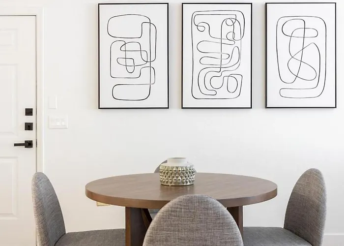 Landing - Modern With Amazing Amenities Chandler